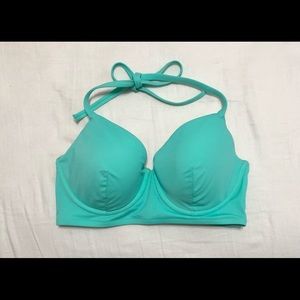 Victoria’s Secret Swim Top 34DD